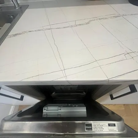 Lvapart вул б хмельницького1 кім безкоштовна парковка центр з балконом не далеко від ж д вокзалу звітні документи 公寓 *