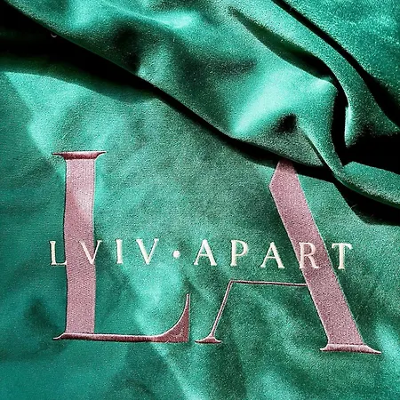 Διαμέρισμα 9, Lvapart 1 Кім Центр З Балконом Безкоштовна Парковка Λβιβ