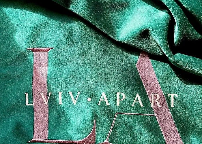 Διαμέρισμα 9, Lvapart 1 Кім Центр З Балконом Безкоштовна Парковка Λβιβ